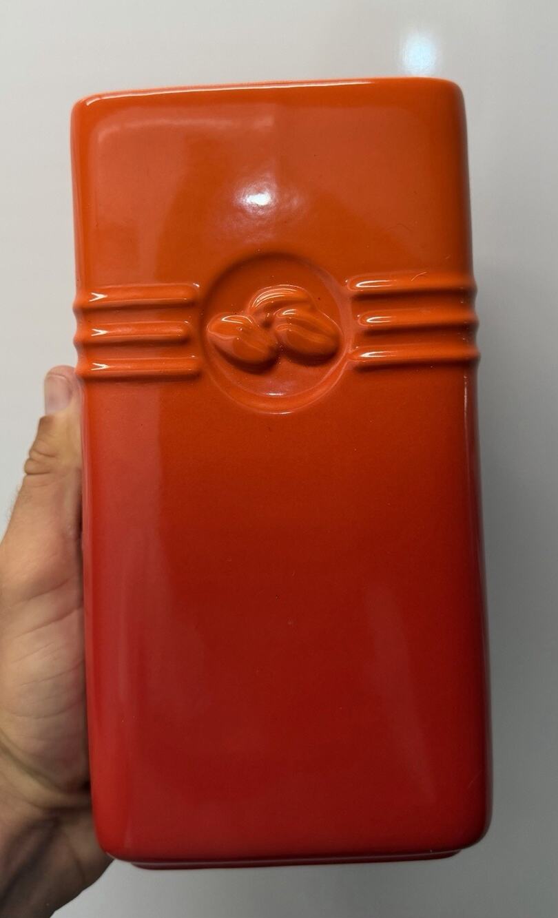 Le CREUSET Rare Coffee Canister Flame Orange Ombré 2 qt OR 16 Oz NO TOP - Picture 1 of 5